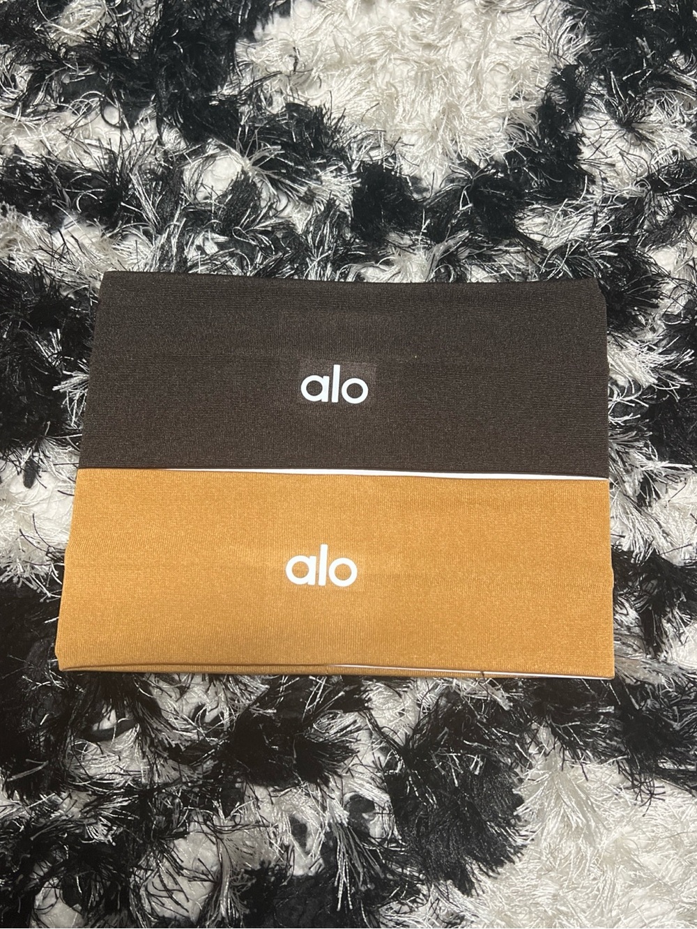 ALO Yoga women Stretch Headband Set - Black & Mustard